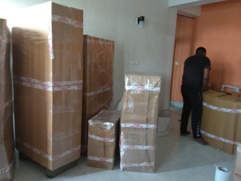LEO Express Packers and Movers