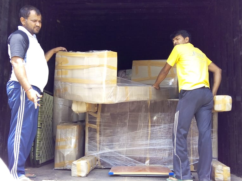 LEO Express Packers and Movers